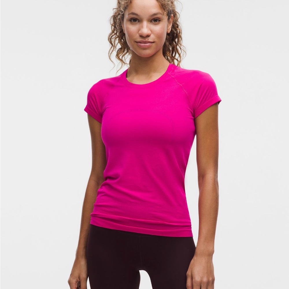 LULULEMON SWIFTLY TECH SHORT-SLEEVE SHIRT 2.0 *HIP LENGTH
